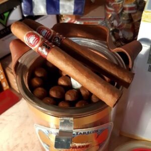 H.upmann Noellas